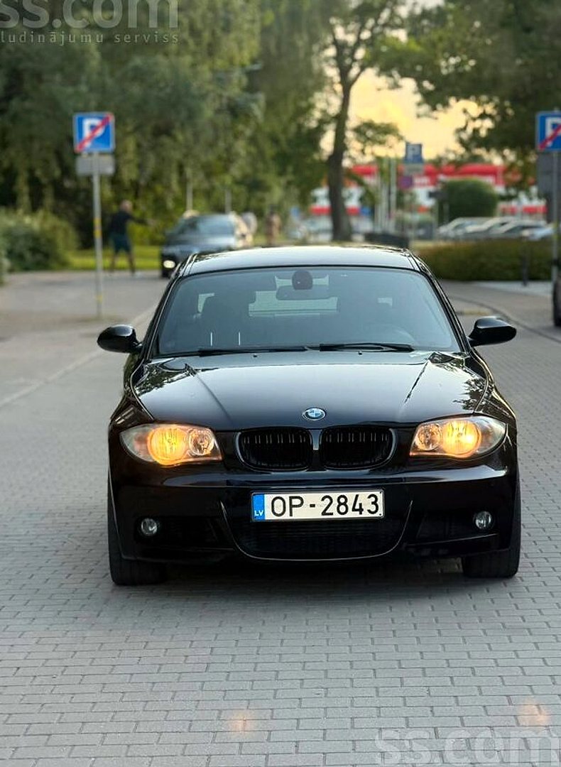 BMW 120 — foto 3