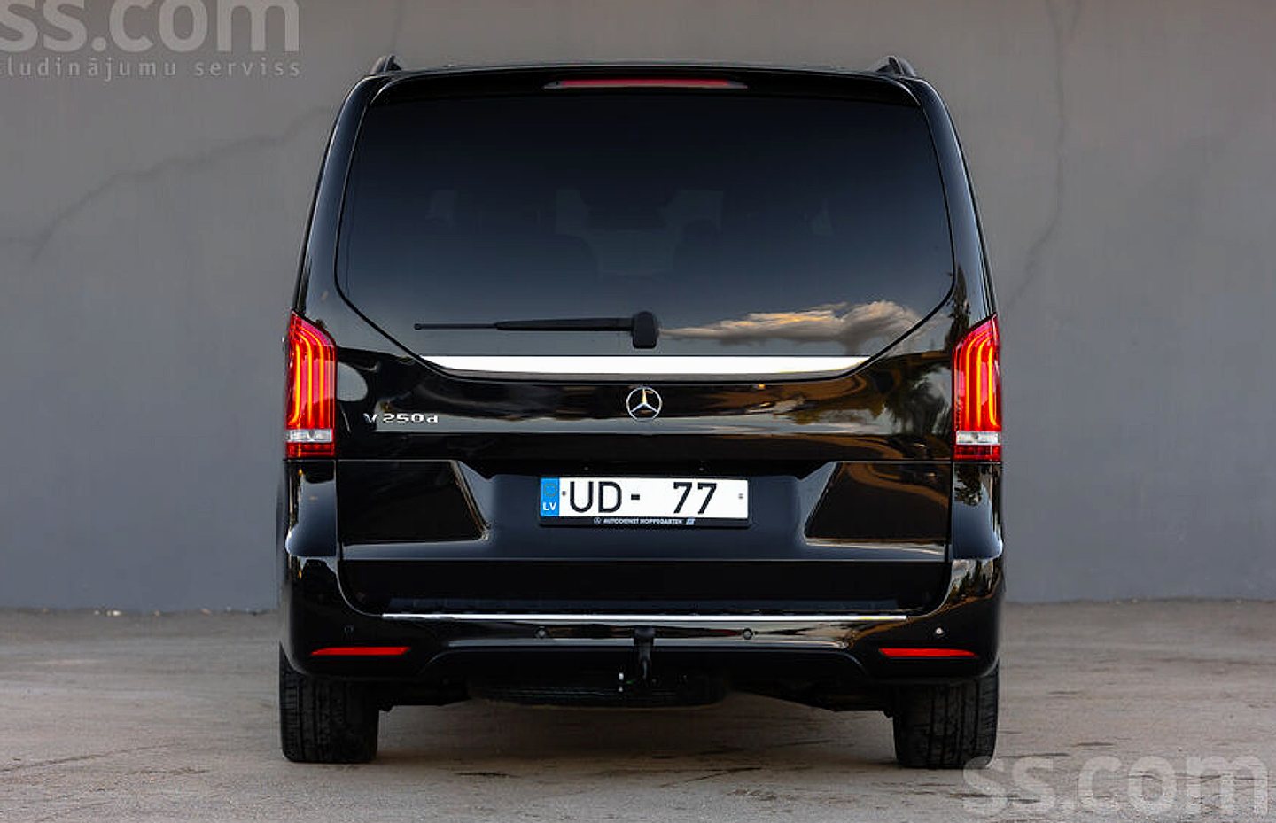 Mercedes-Benz V250 — foto 6