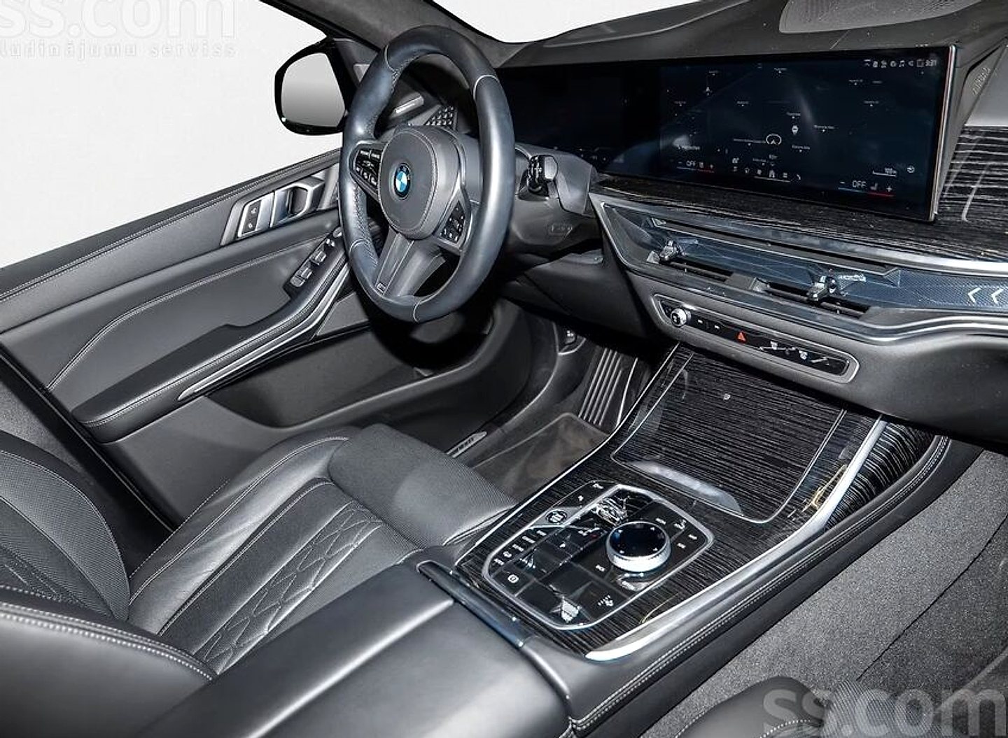BMW X7 — foto 5