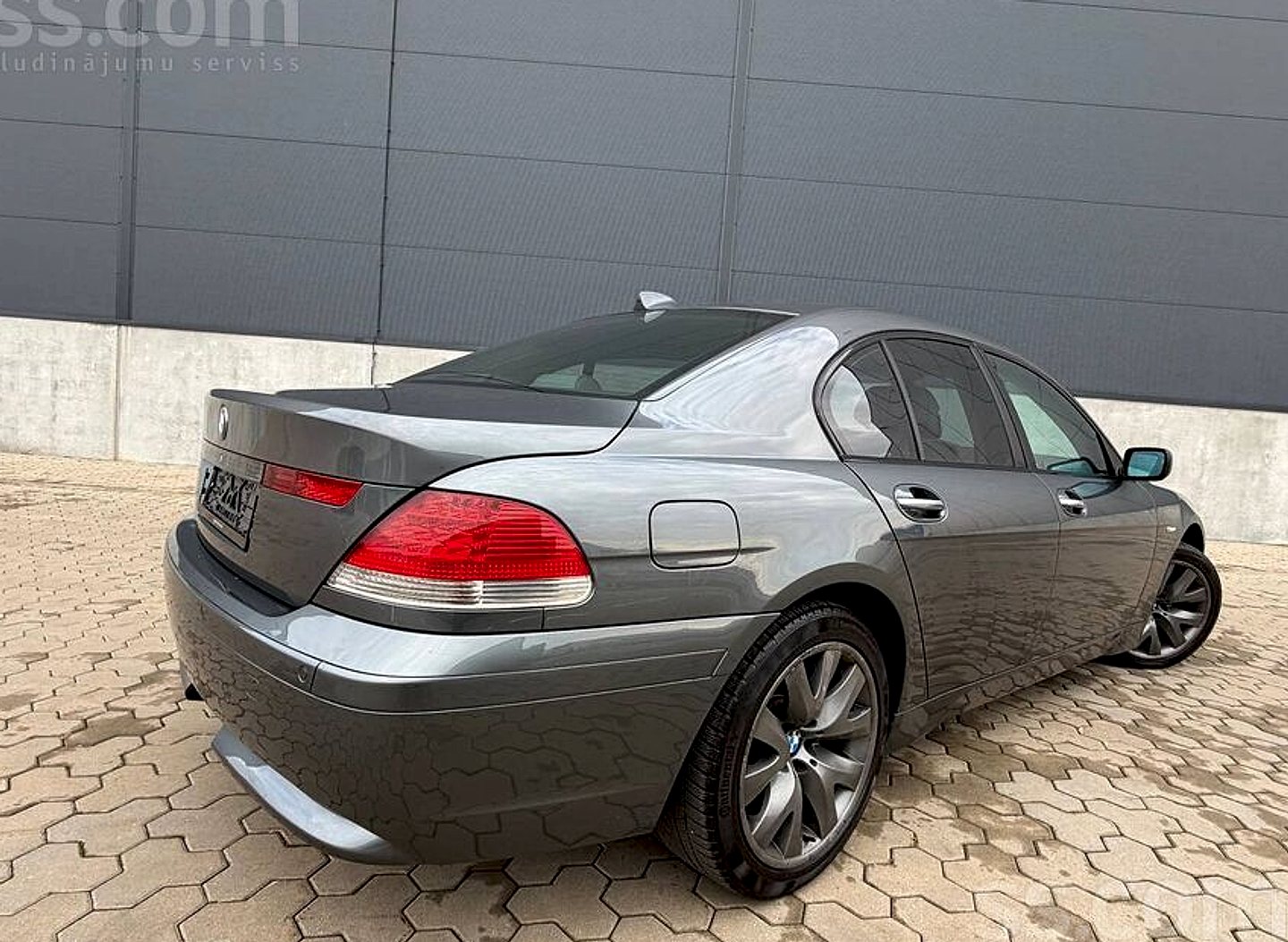 BMW 730 — foto 2