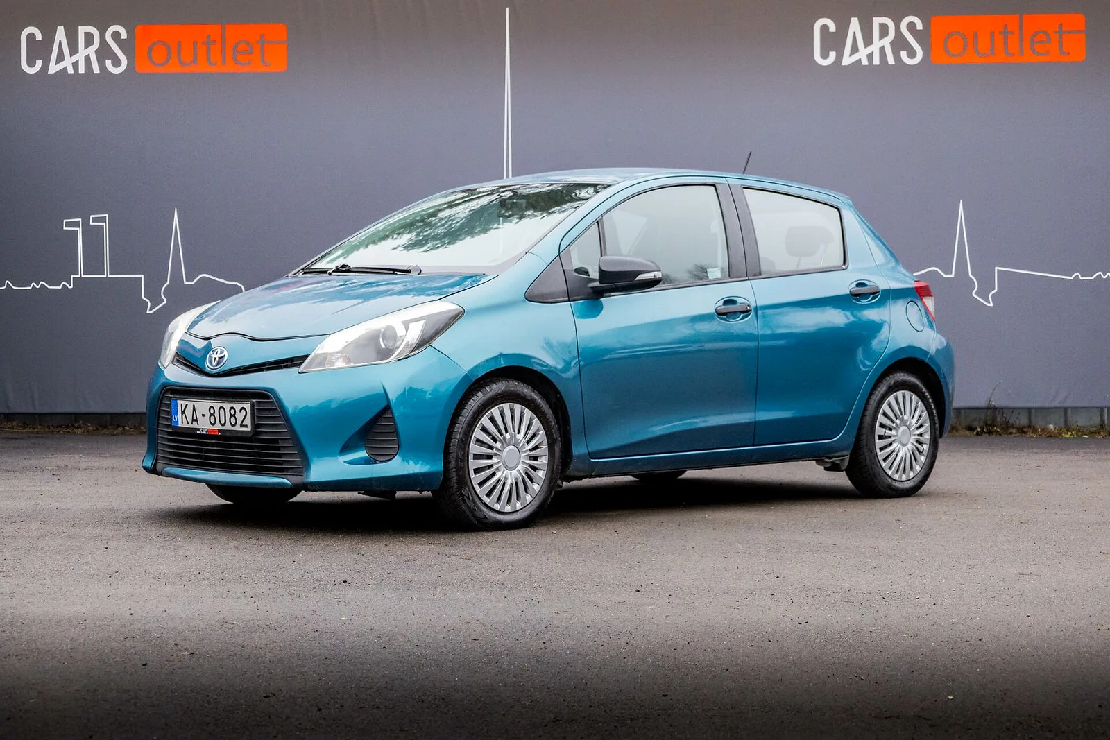 Toyota Yaris Hybrid, 2013. gads