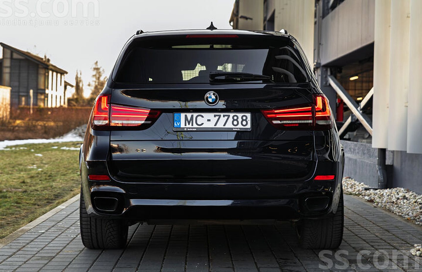 BMW X5 — foto 4