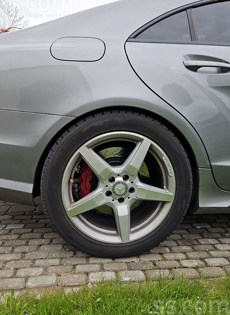 Mercedes-Benz CLS500 — foto 5