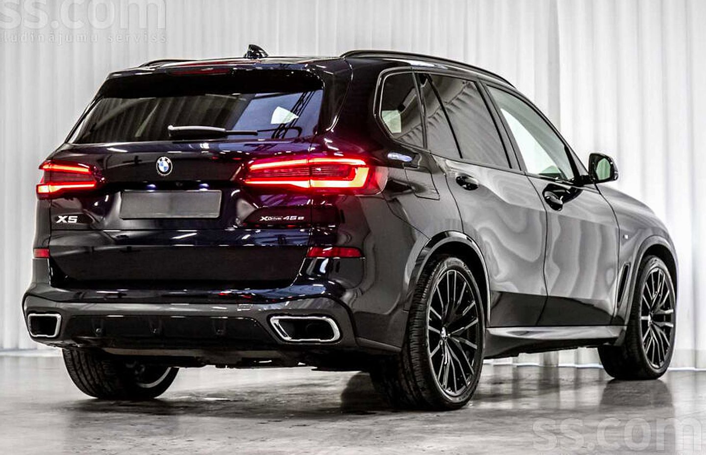 BMW X5 — foto 3