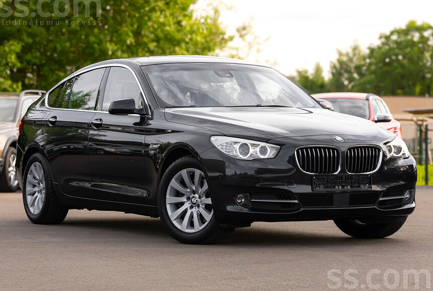 BMW 530 — foto 2
