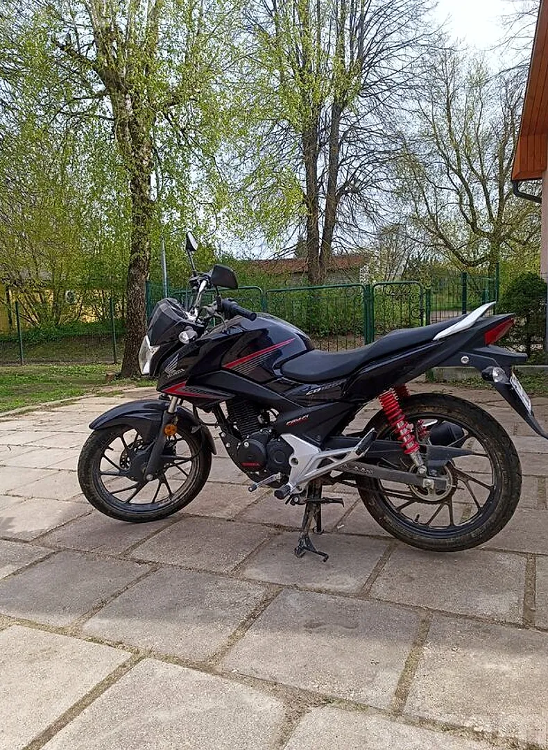 Honda Glr125 1wh, 2018. gads