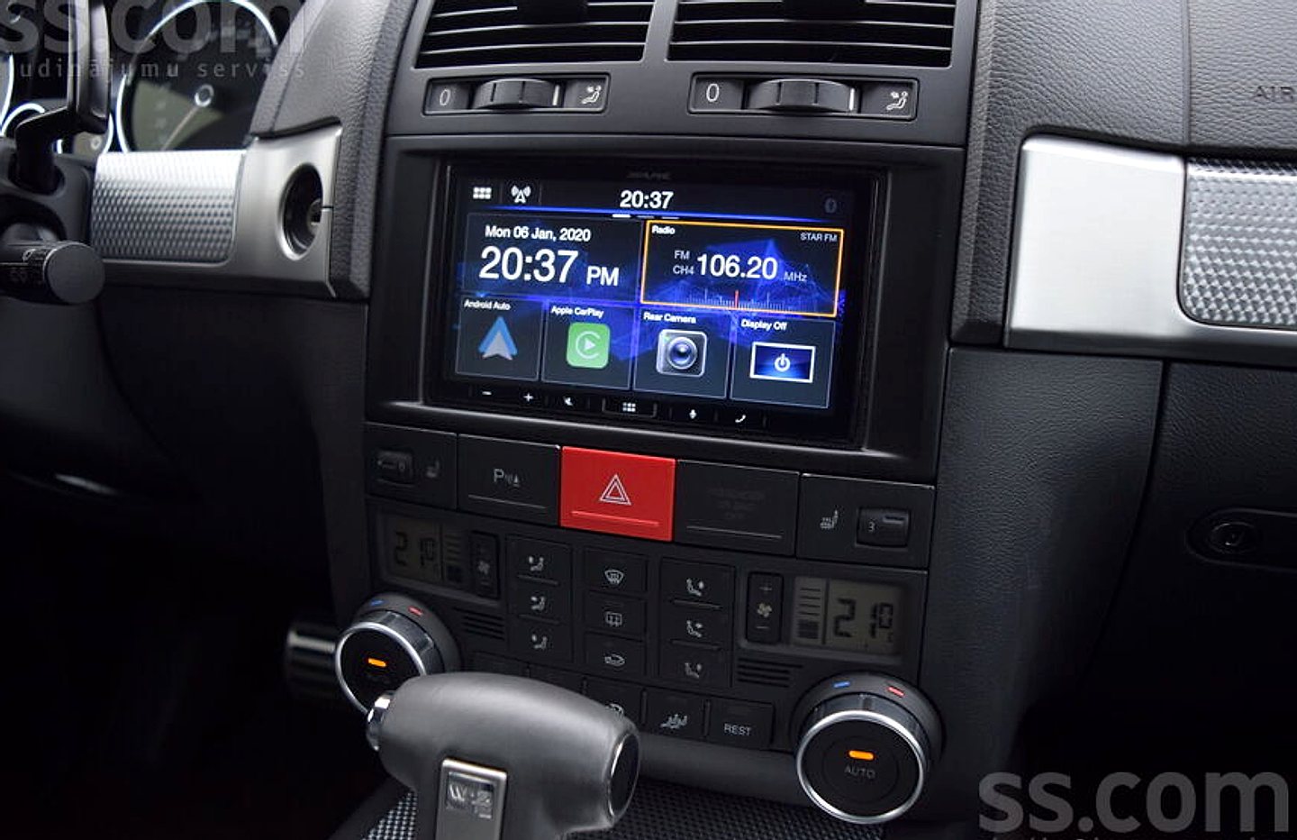 Volkswagen Touareg — foto 5