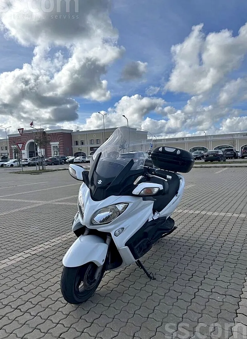 Suzuki Burgman an650z, 2013. gads