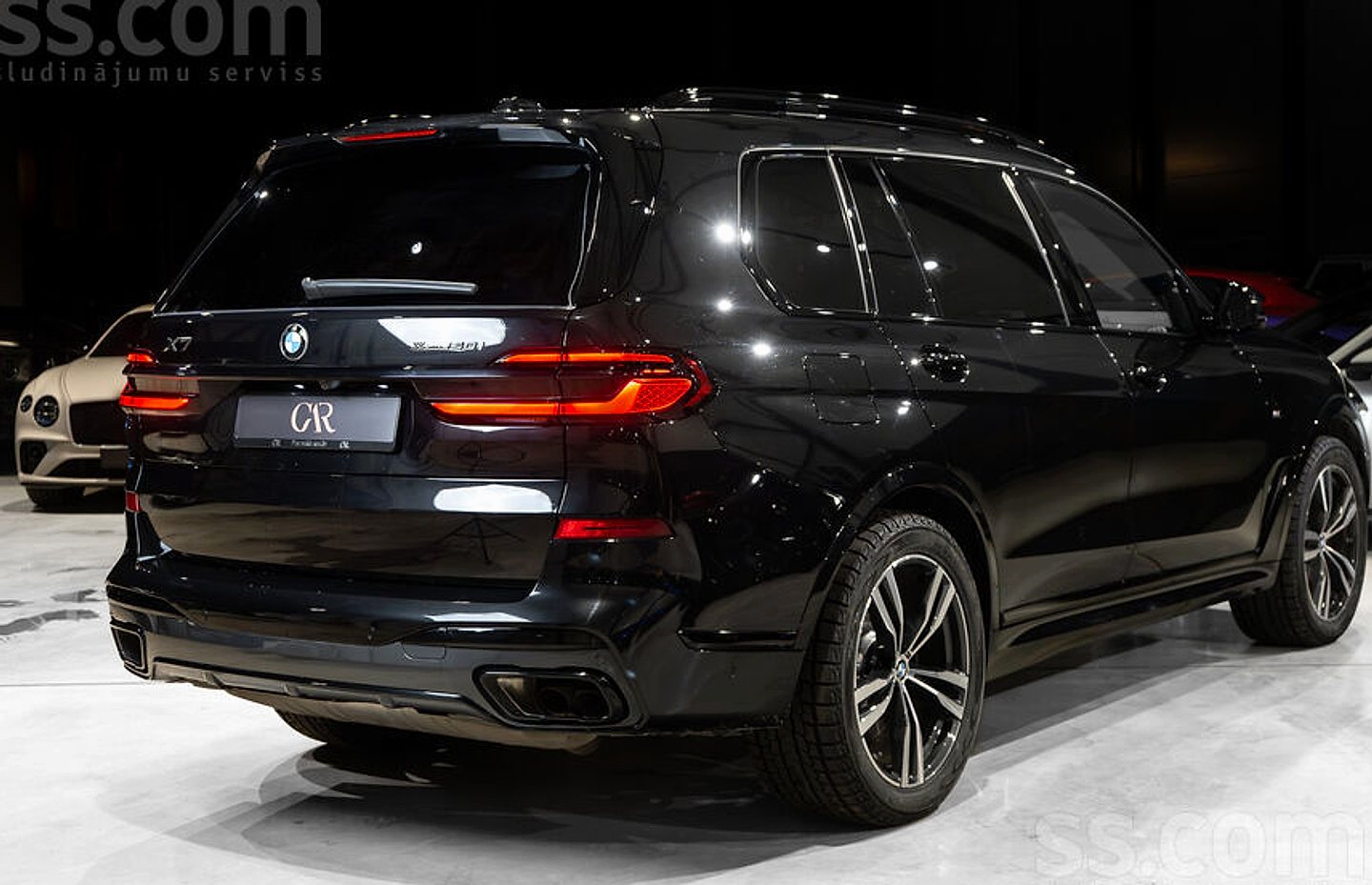 BMW X7 — foto 4