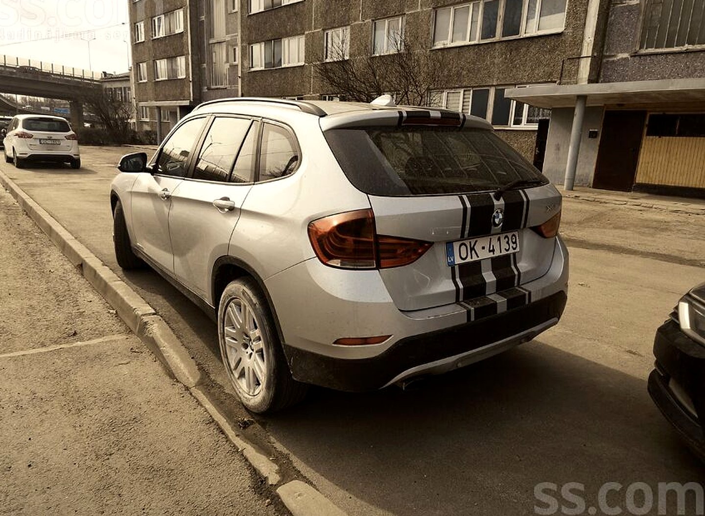 BMW X1 — foto 4