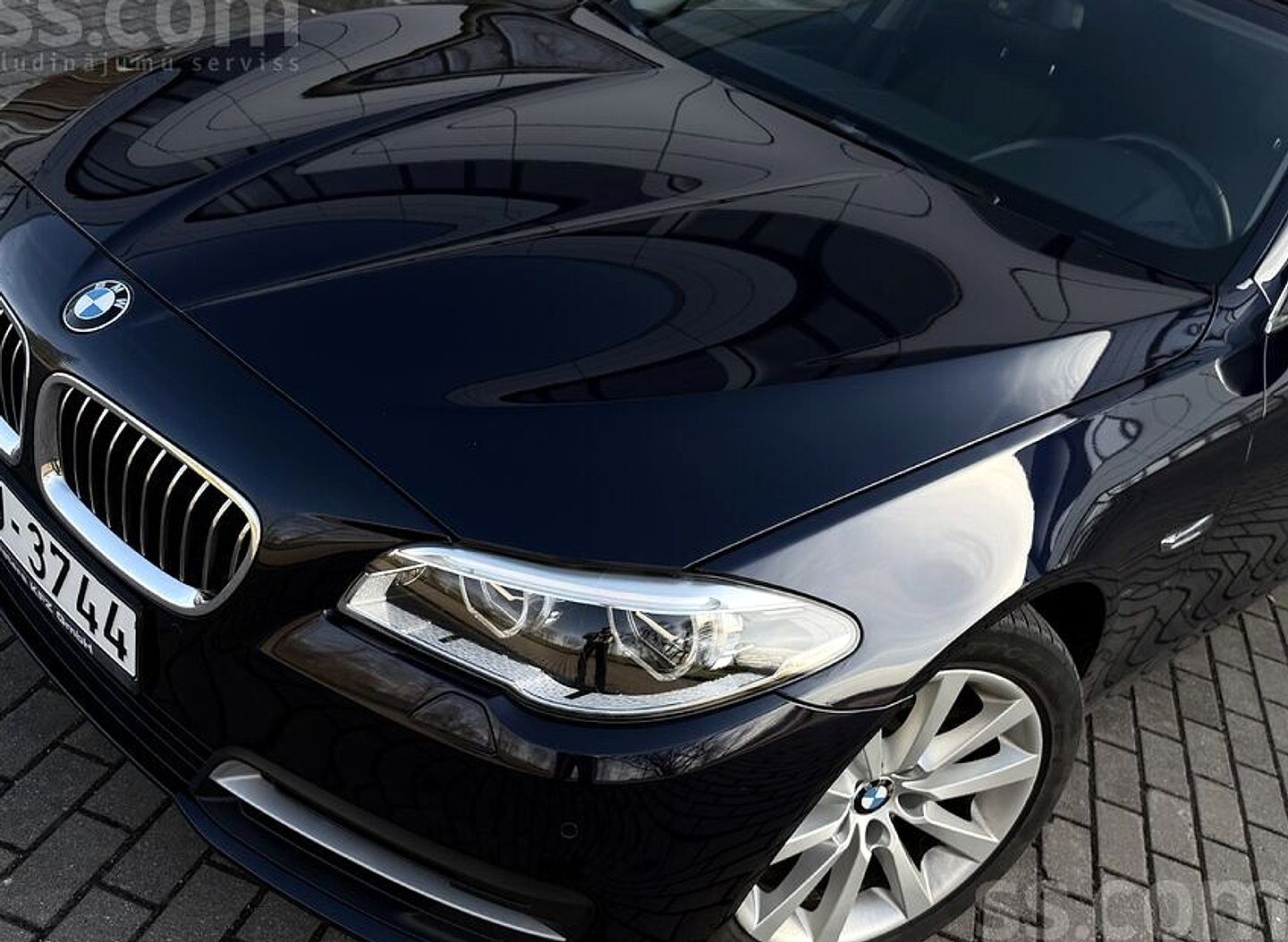 BMW 520 — foto 4