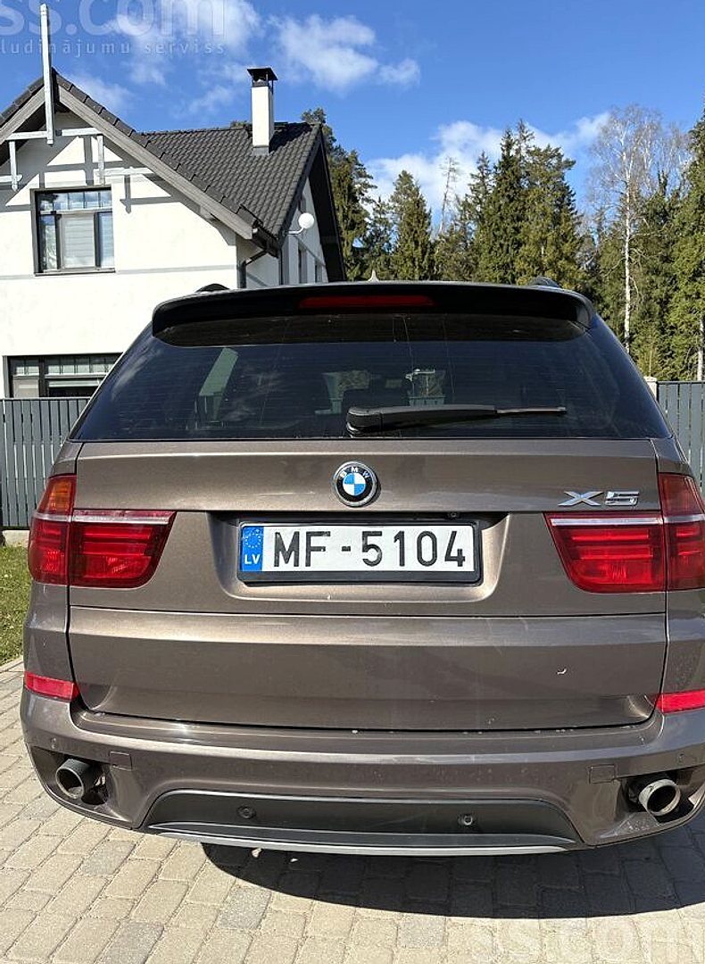 BMW X5 — foto 3