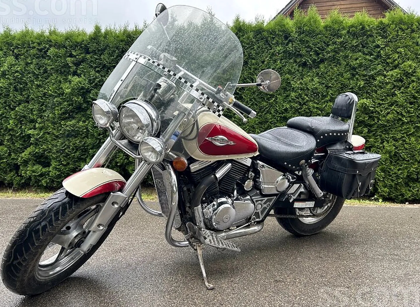 Suzuki Vz800 mauraudi, 1998. gads