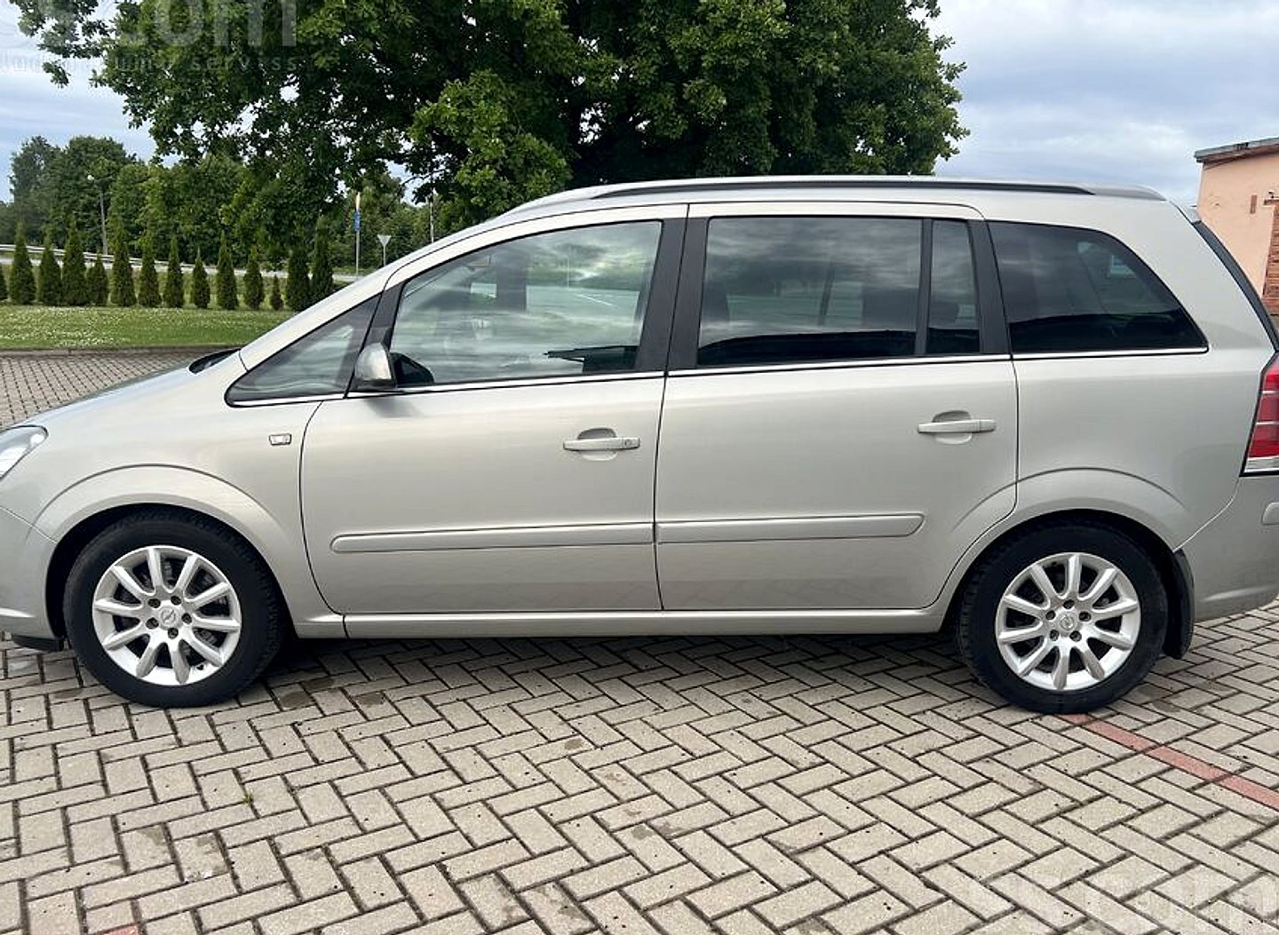 Opel Zafira — foto 3