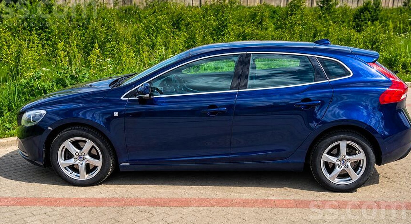 Volvo V40 — foto 5