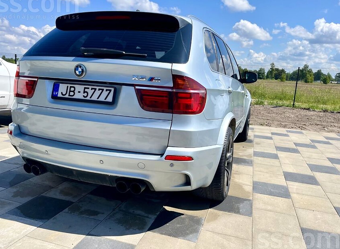 BMW X5 — foto 4