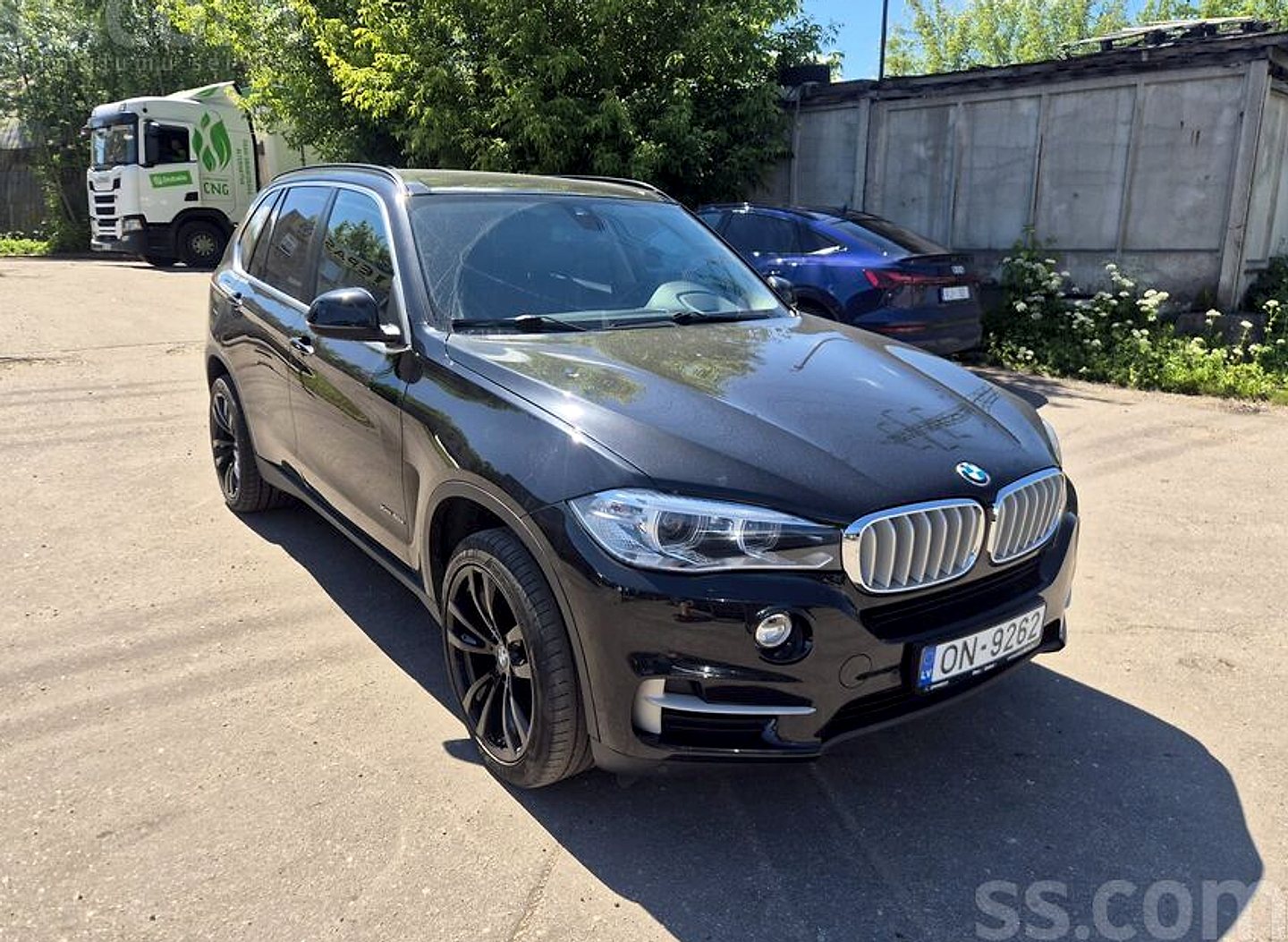 BMW X5 — foto 2