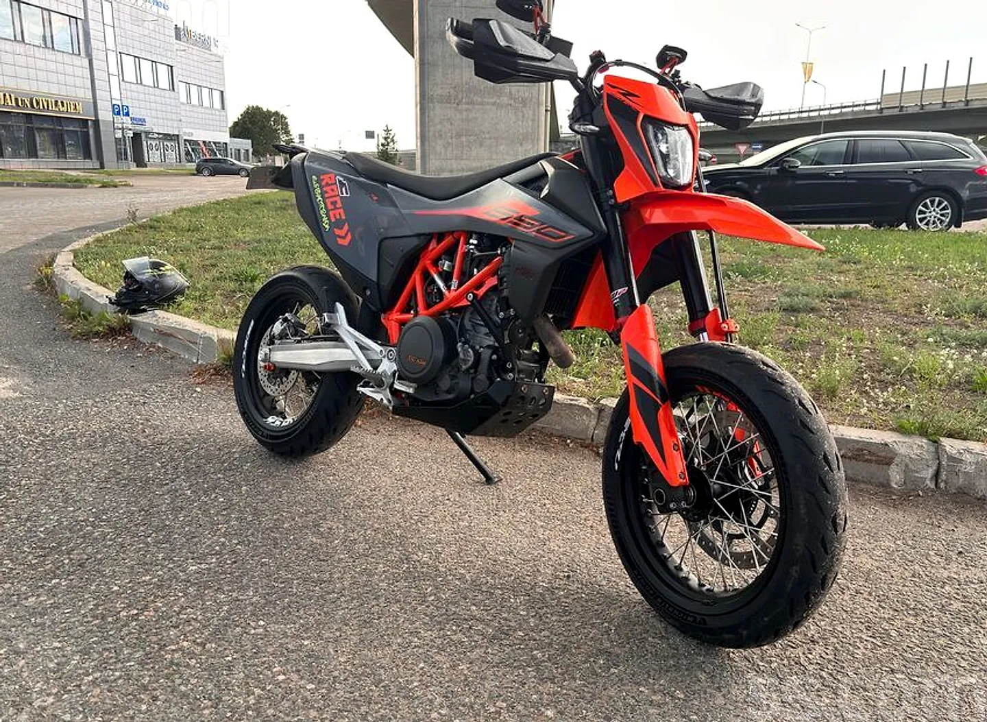 KTM 690 smc R