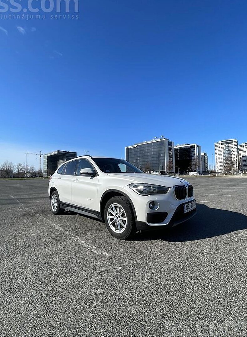 BMW X1 — foto 2