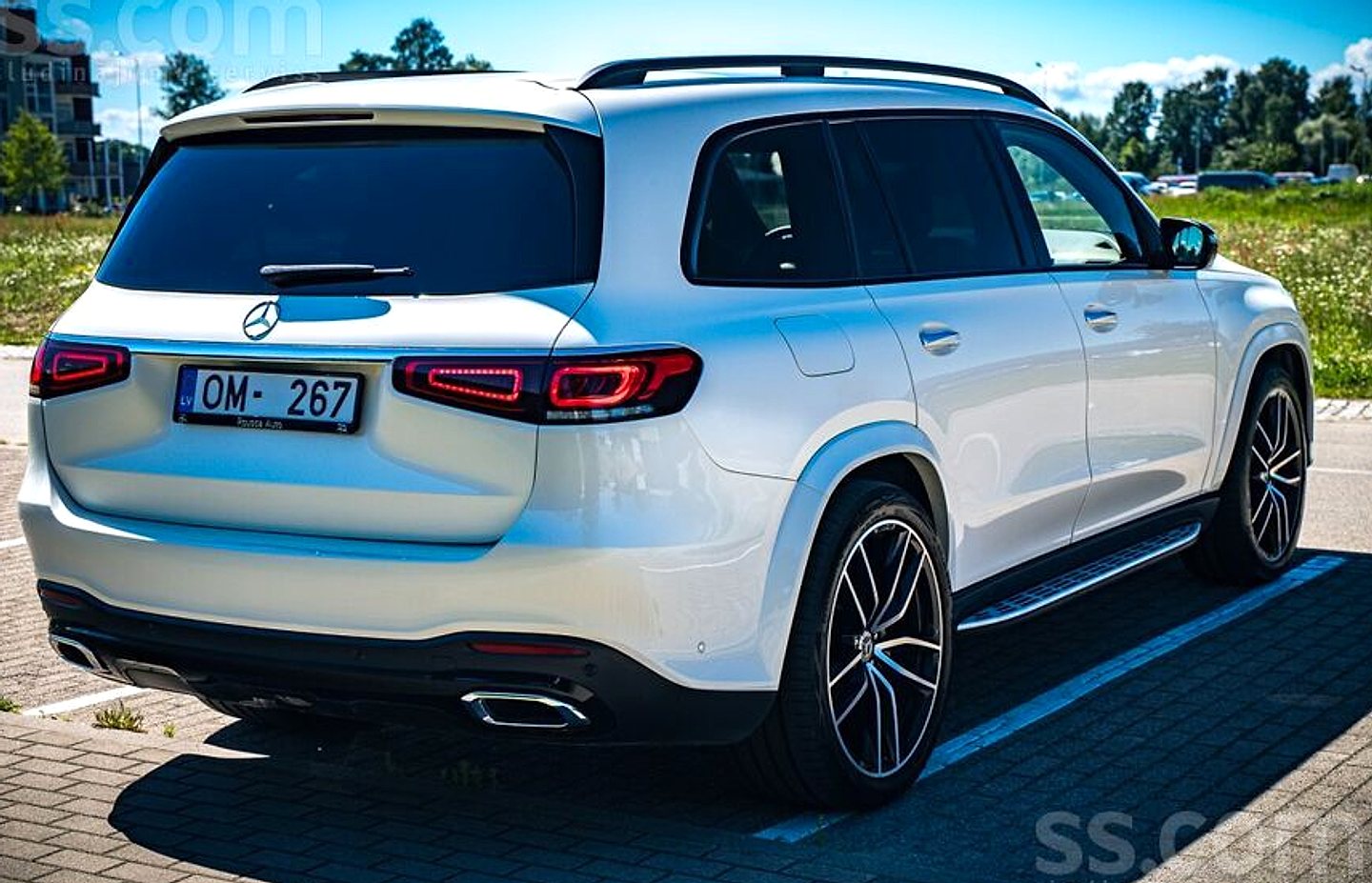 Mercedes-Benz GLS 400 — foto 6