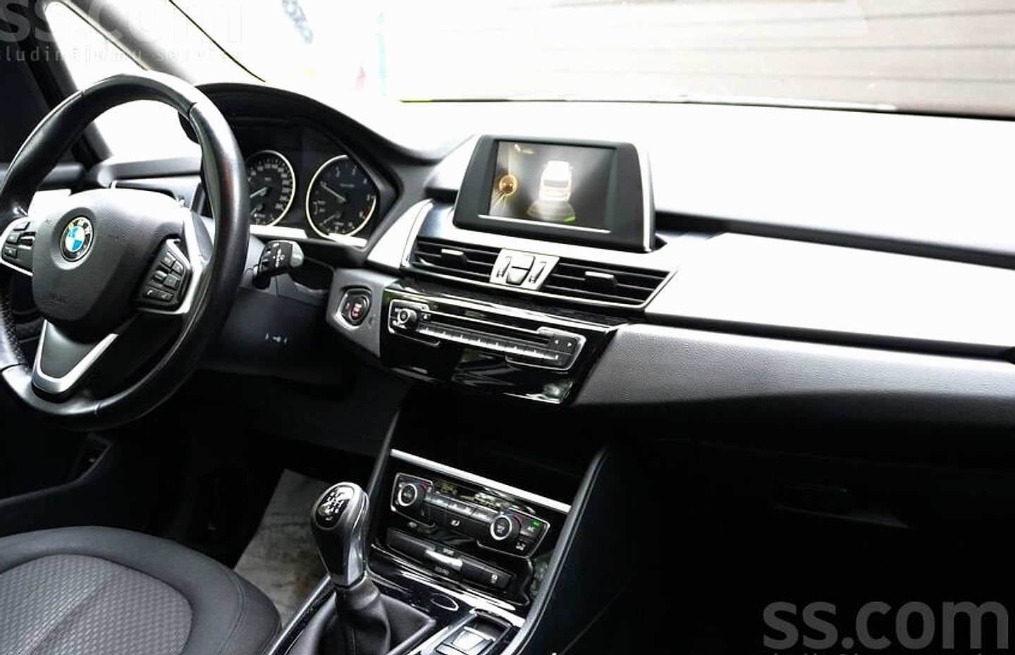 BMW 216 — foto 5