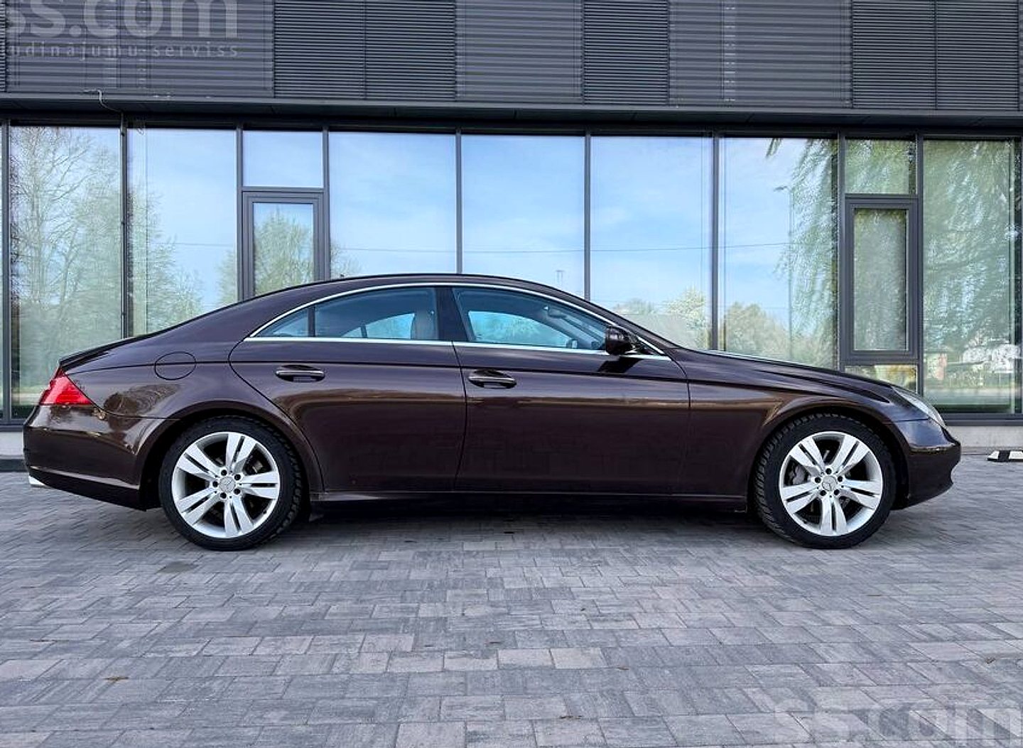 Mercedes-Benz CLS320 — foto 4