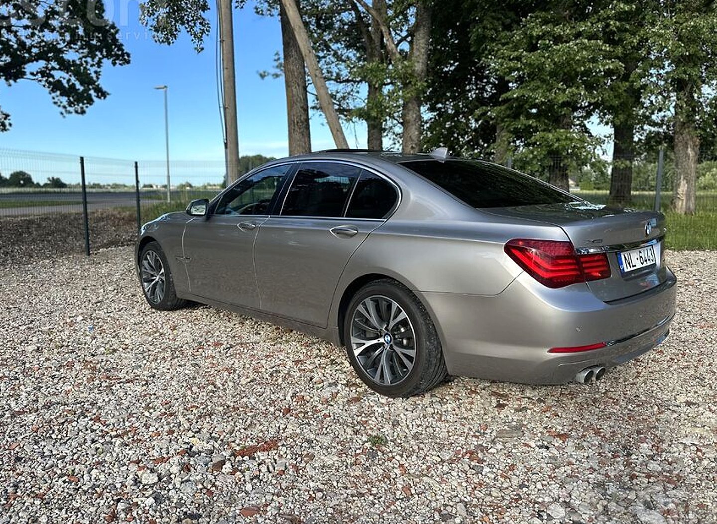 BMW 730 — foto 6