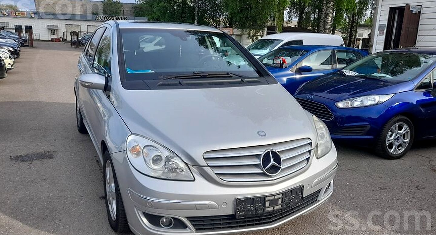 Mercedes-Benz B180 — foto 2