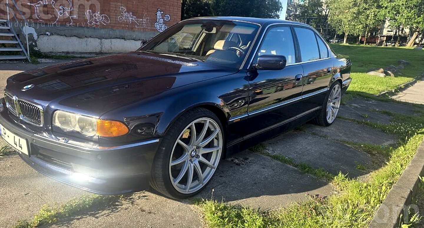BMW 740, 1999. gads