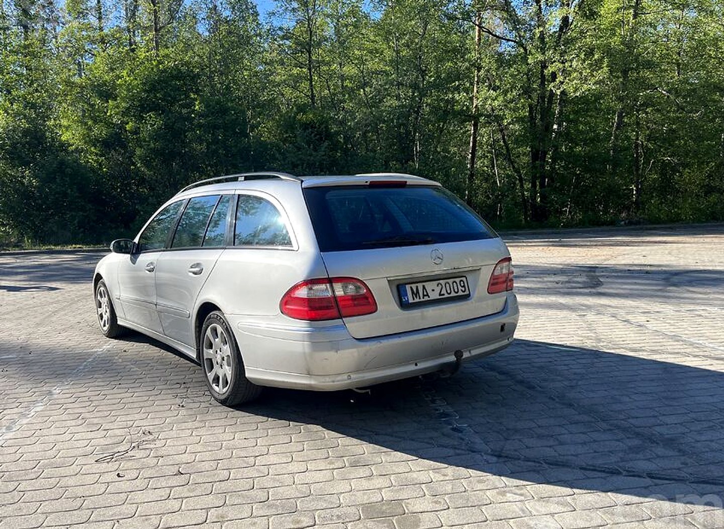 Mercedes-Benz E280 — foto 3