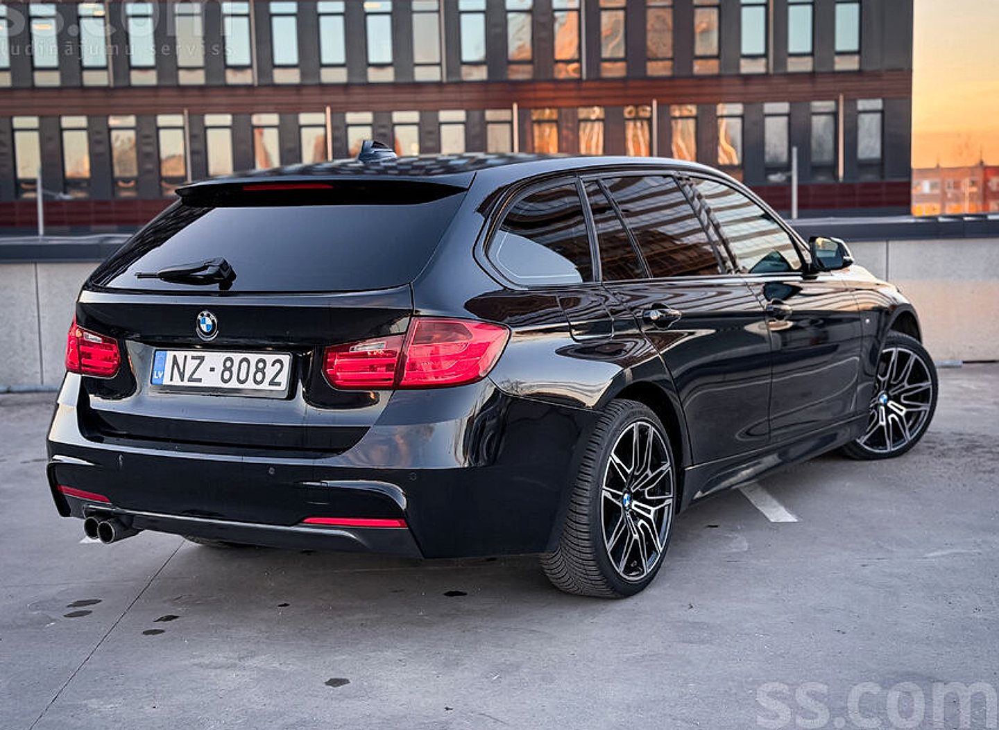 BMW 335 — foto 4