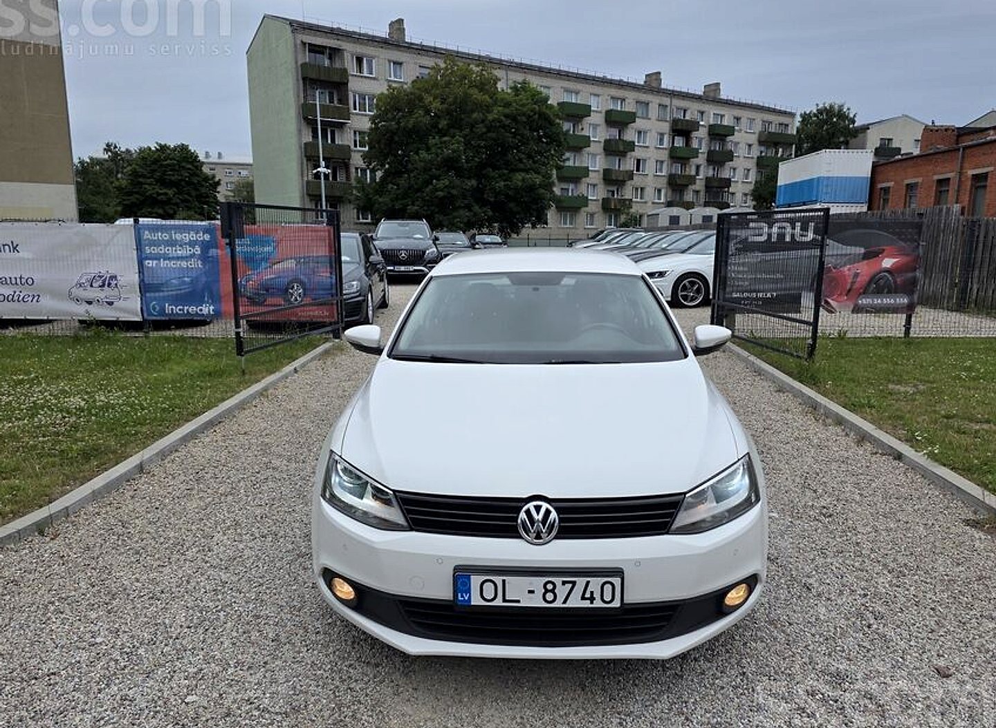 Volkswagen Jetta — foto 2