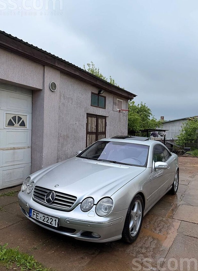 Mercedes-Benz CL500, 2002. gads