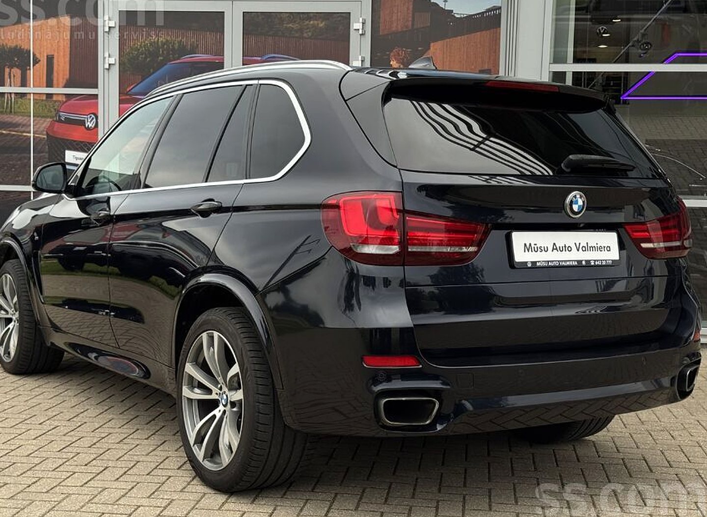 BMW X5 — foto 4