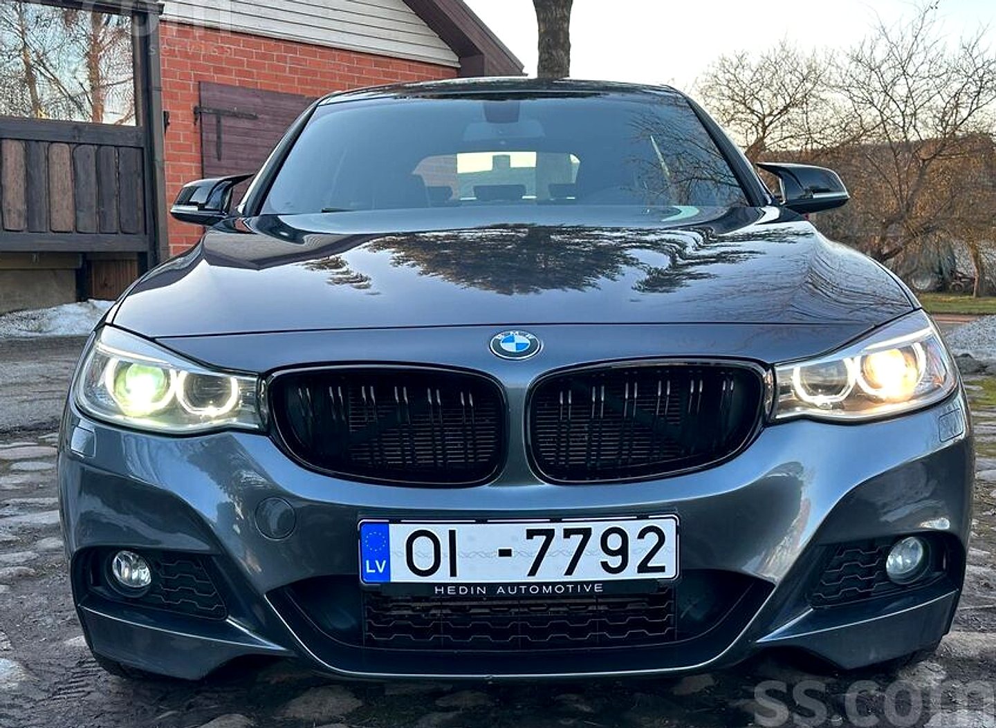 BMW 320 — foto 2