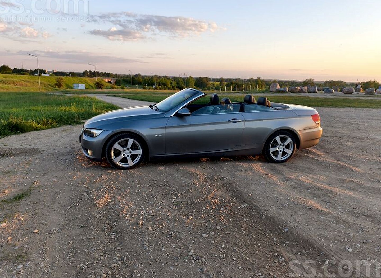 BMW 330 — foto 2