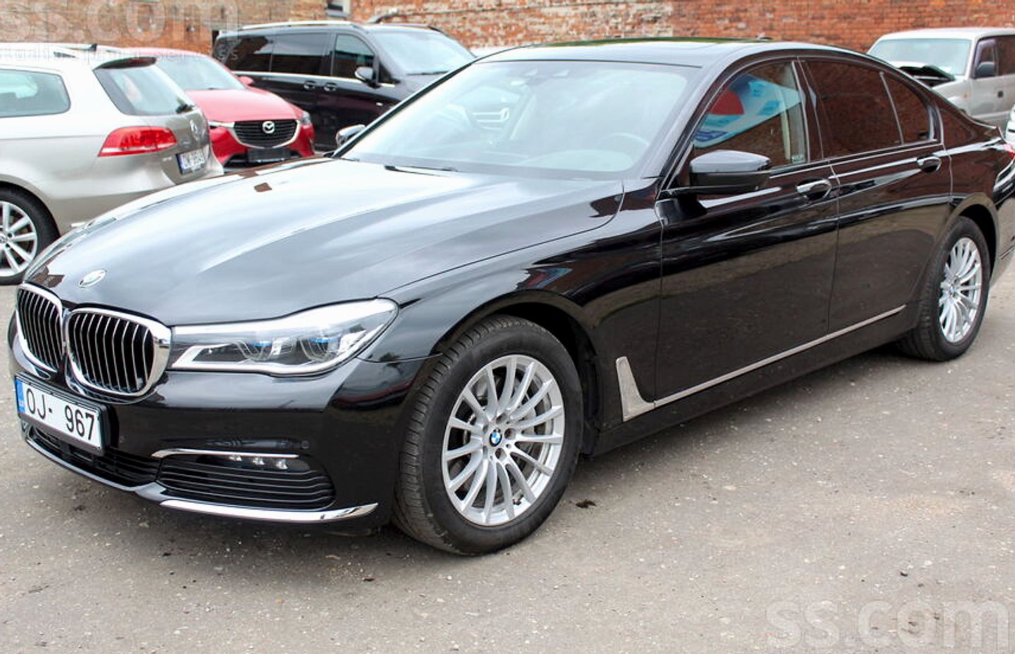 BMW 740 — foto 2