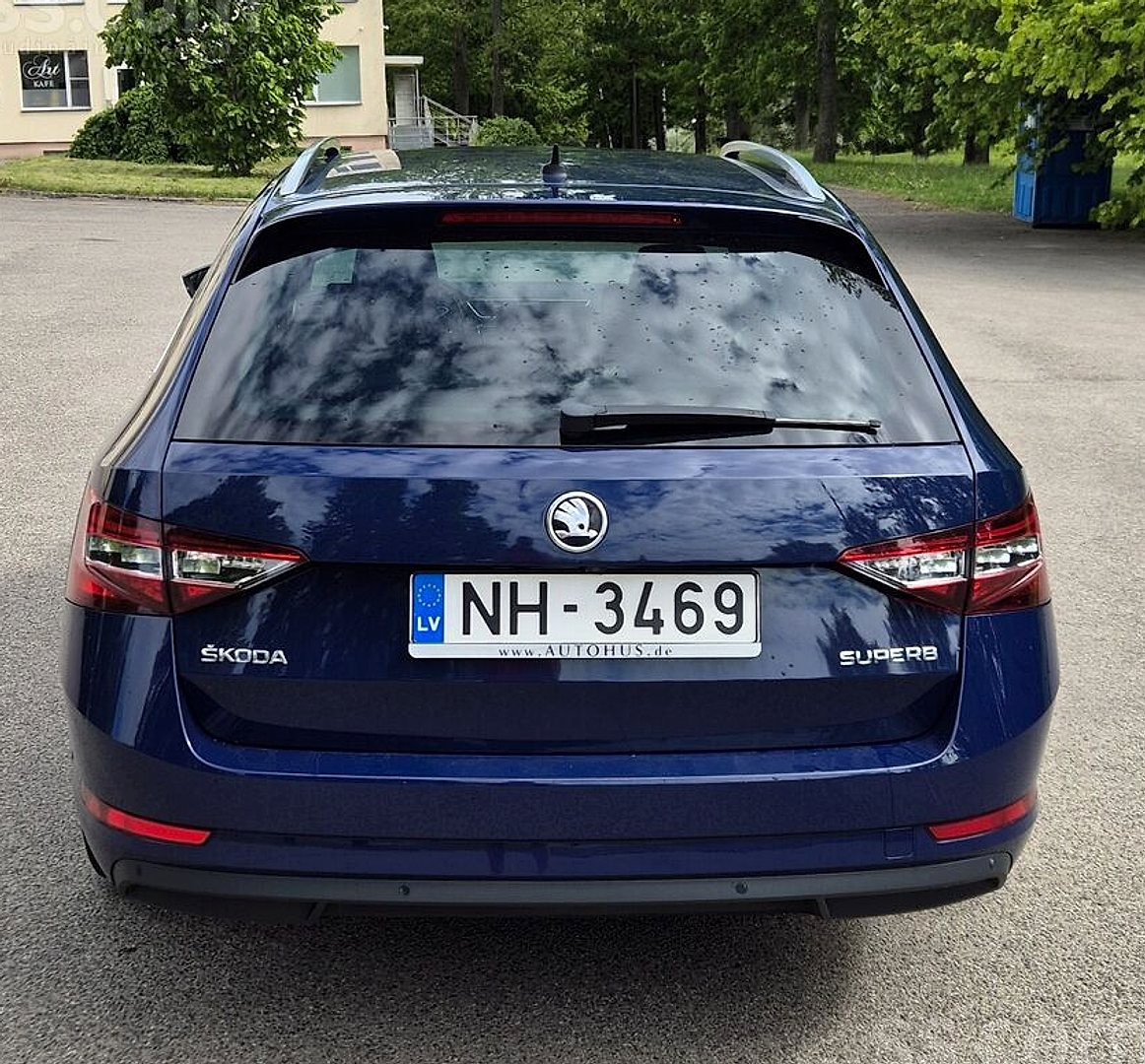 Škoda Superb — foto 6