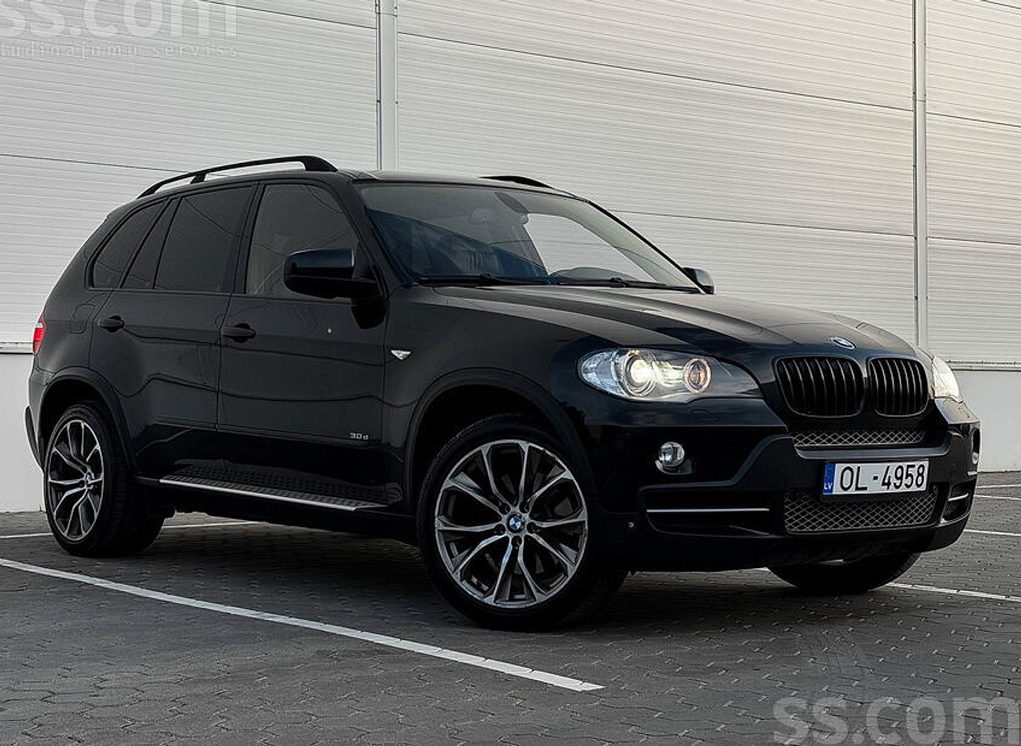 BMW X5 — foto 3