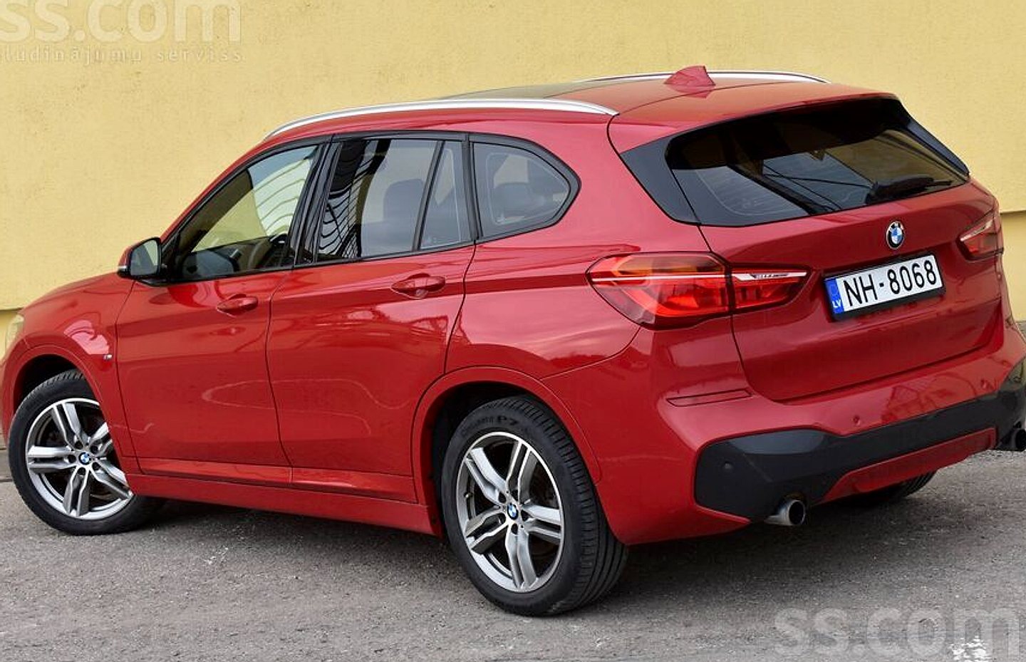 BMW X1 — foto 2