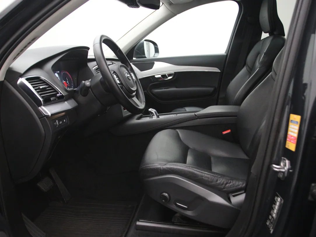 Volvo Xc90 — foto 5