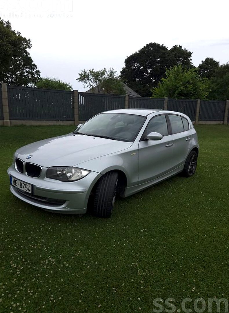 BMW 118 — foto 2