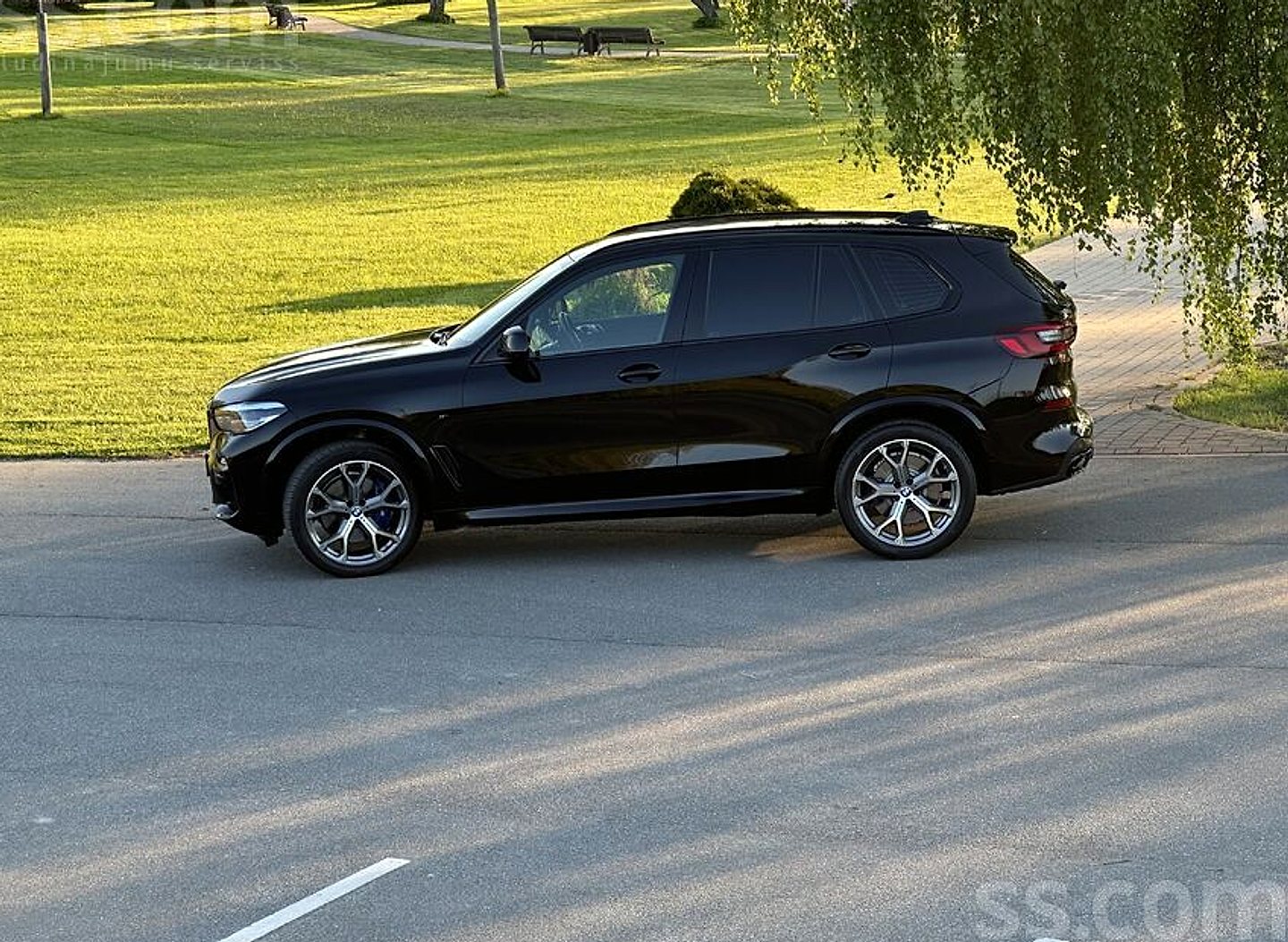 BMW X5 — foto 2