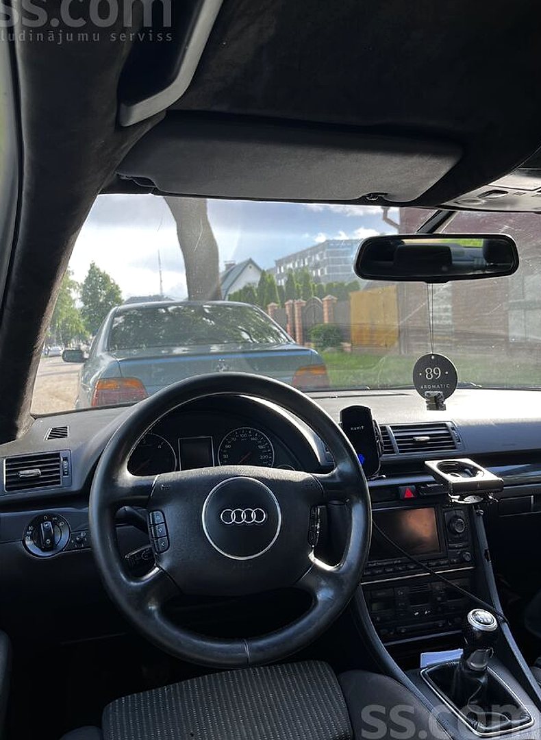 Audi A4 — foto 4