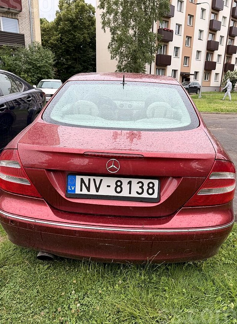 Mercedes-Benz CLK200 — foto 3