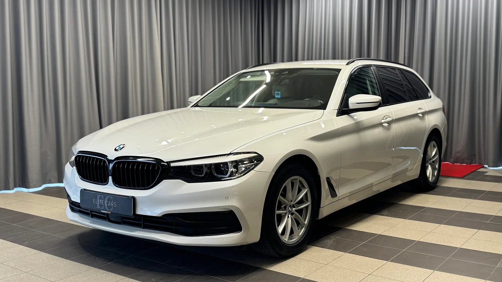 BMW 520, 2017. gads