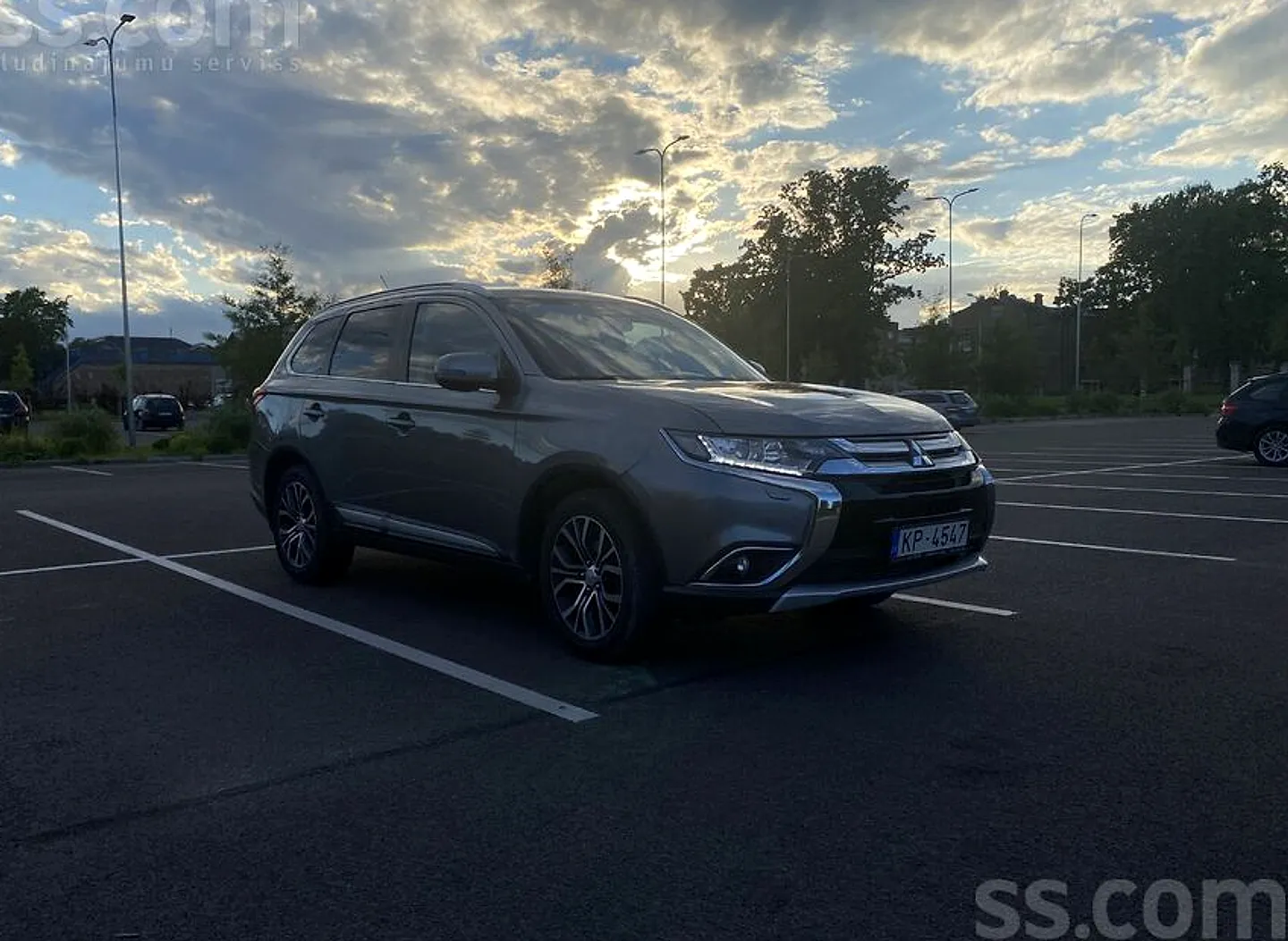 Mitsubishi Outlander, 2017. gads