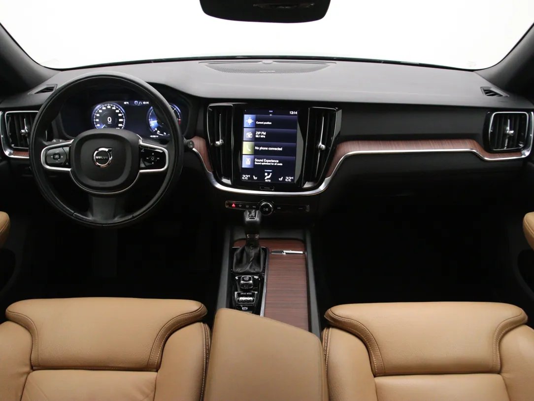 Volvo V60 Cross Country — foto 3