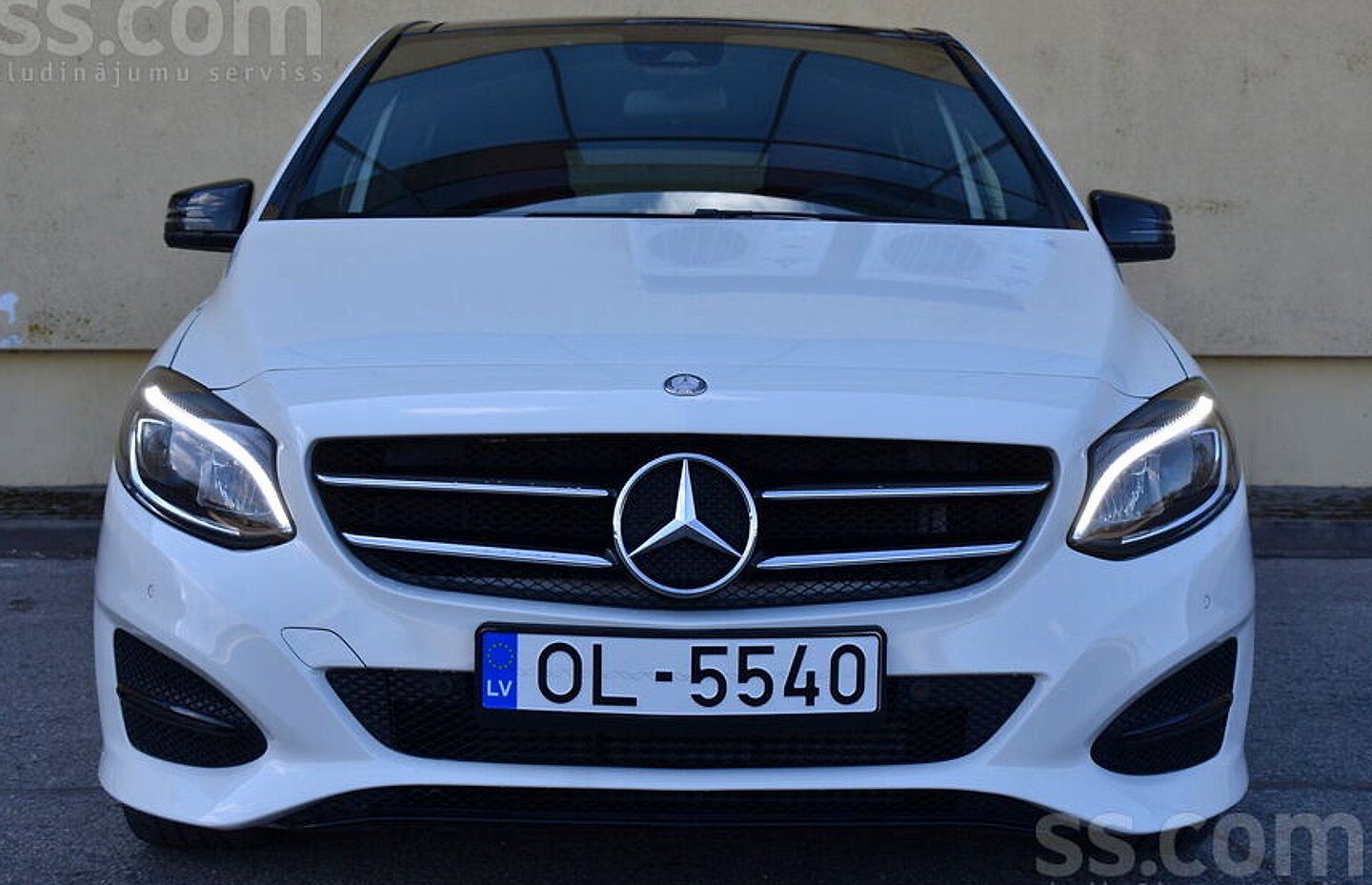 Mercedes-Benz B200 — foto 3