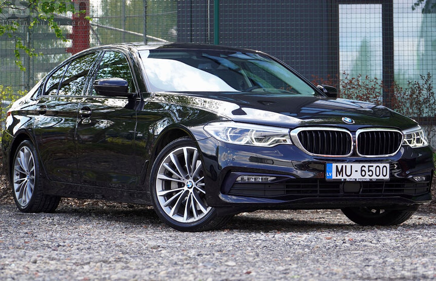 BMW 530 — foto 6